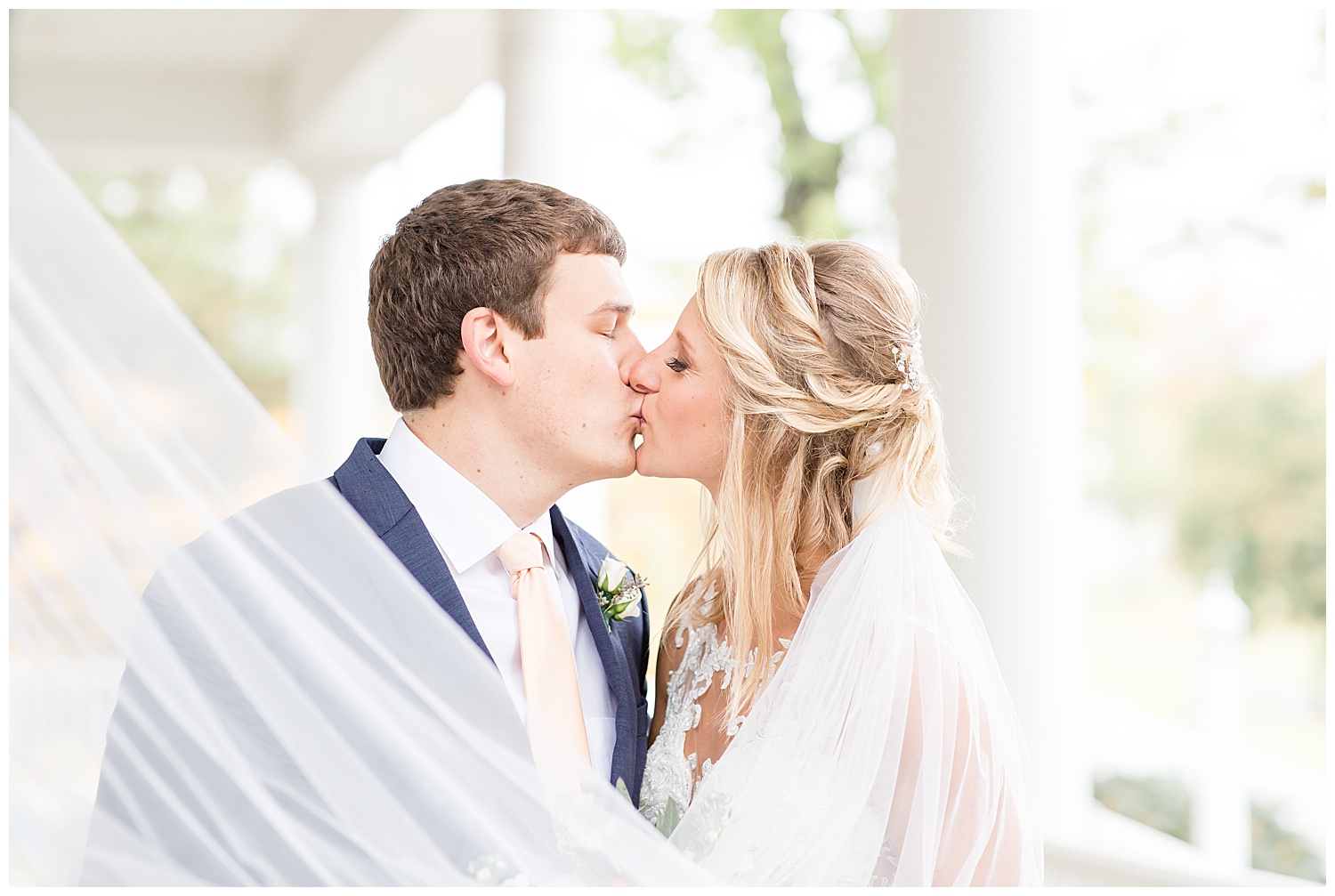 Twin Oaks Golf and Plantation Club Wedding - Bride and Groom with Long Veil