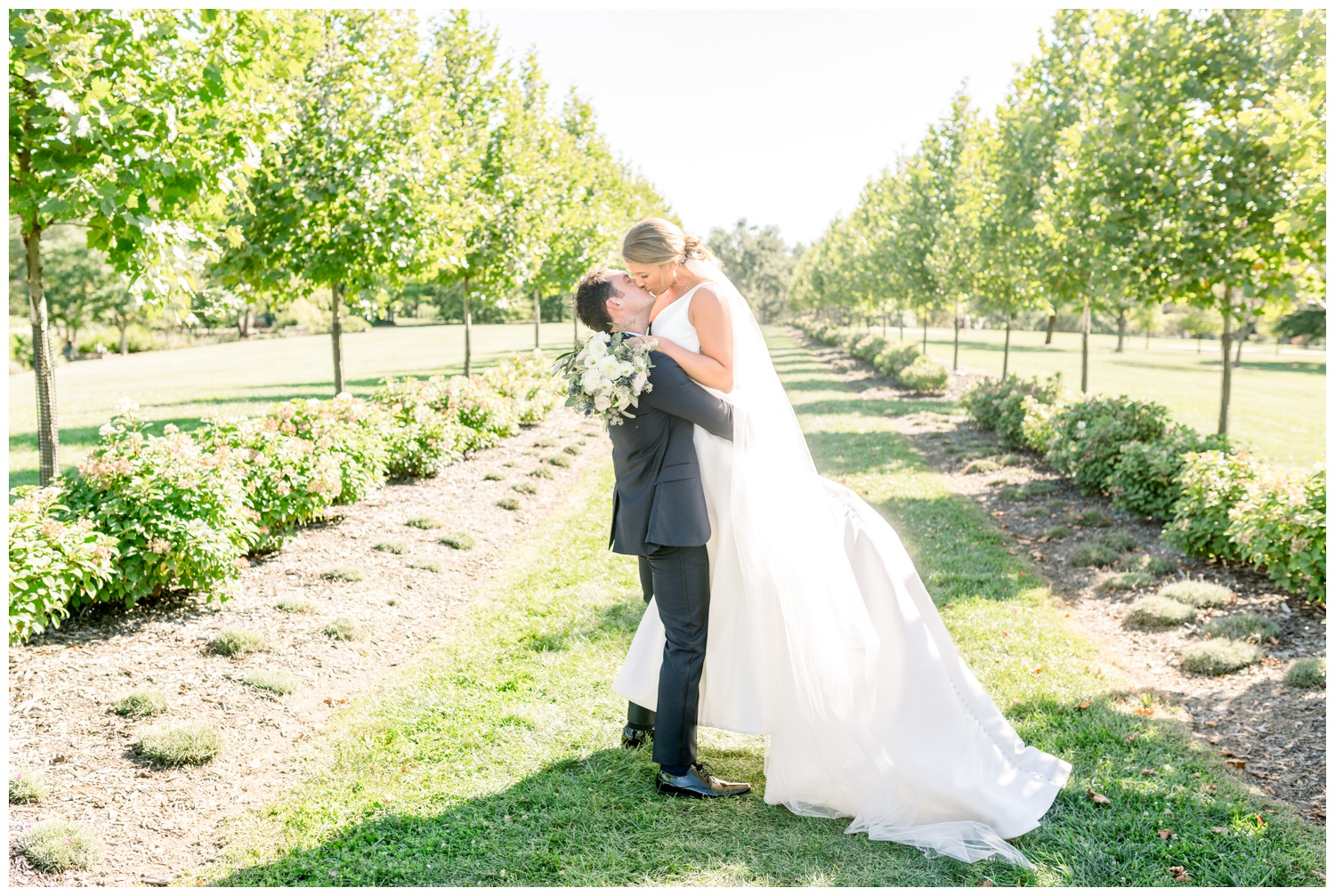 Dayton Wedding Photographers - Cox Arboretum