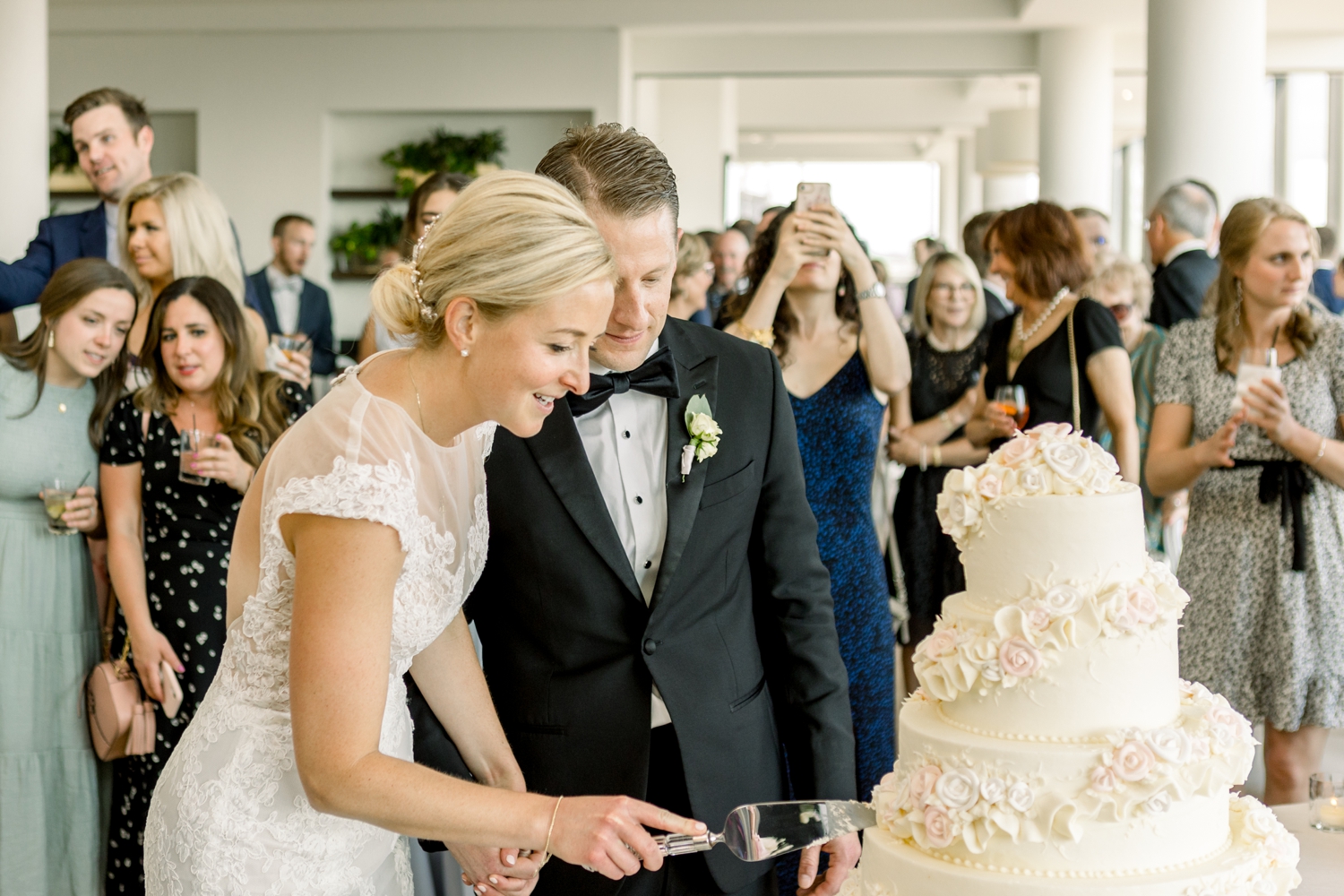 The BonBonerie Wedding Cake in Cincinnati